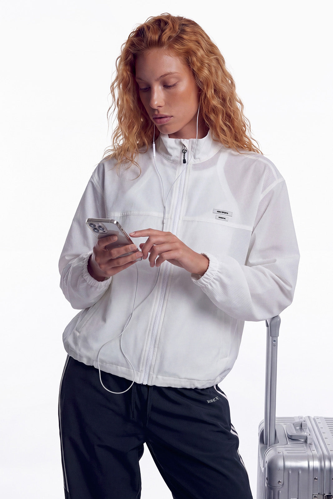 Essential Flow Windbreaker W