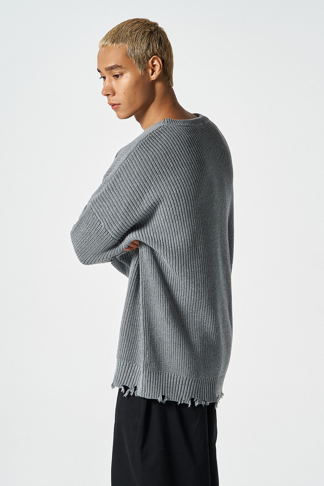 Damage Pullover Knit