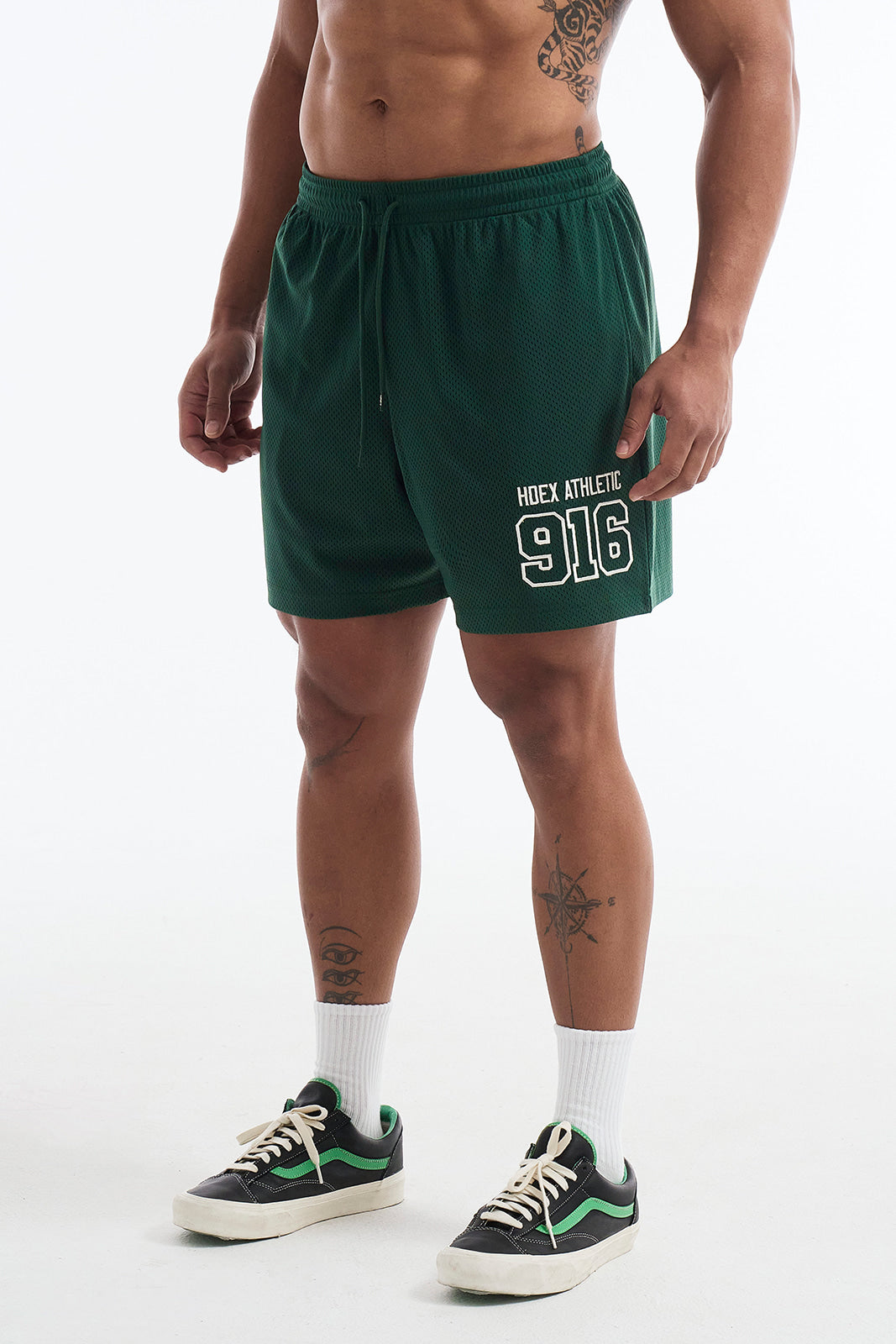 916 Solid Mesh Shorts