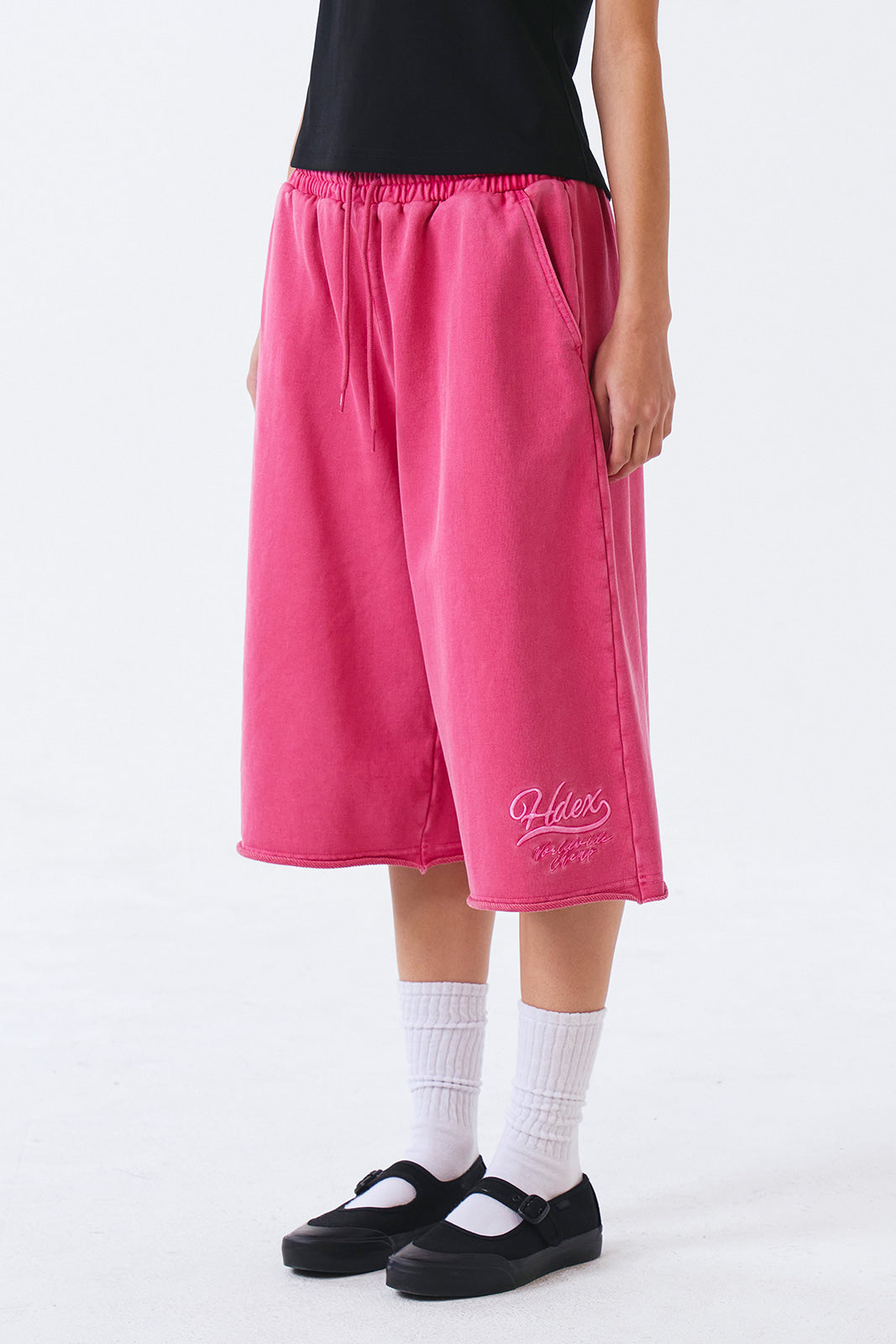 Women`s Pigment Cutting Bermuda Shorts