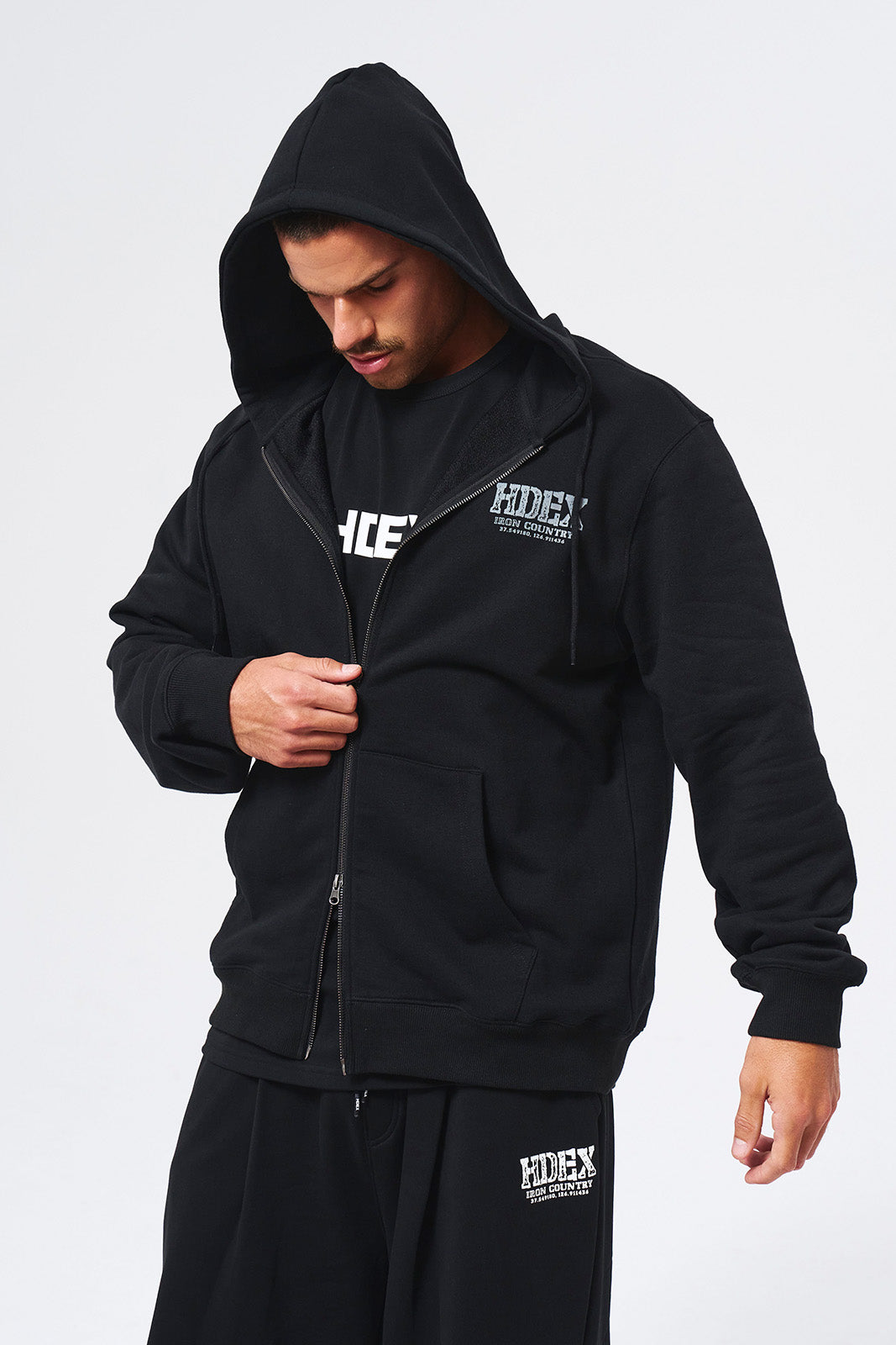 Core Back Logo Hoodie Zip-up