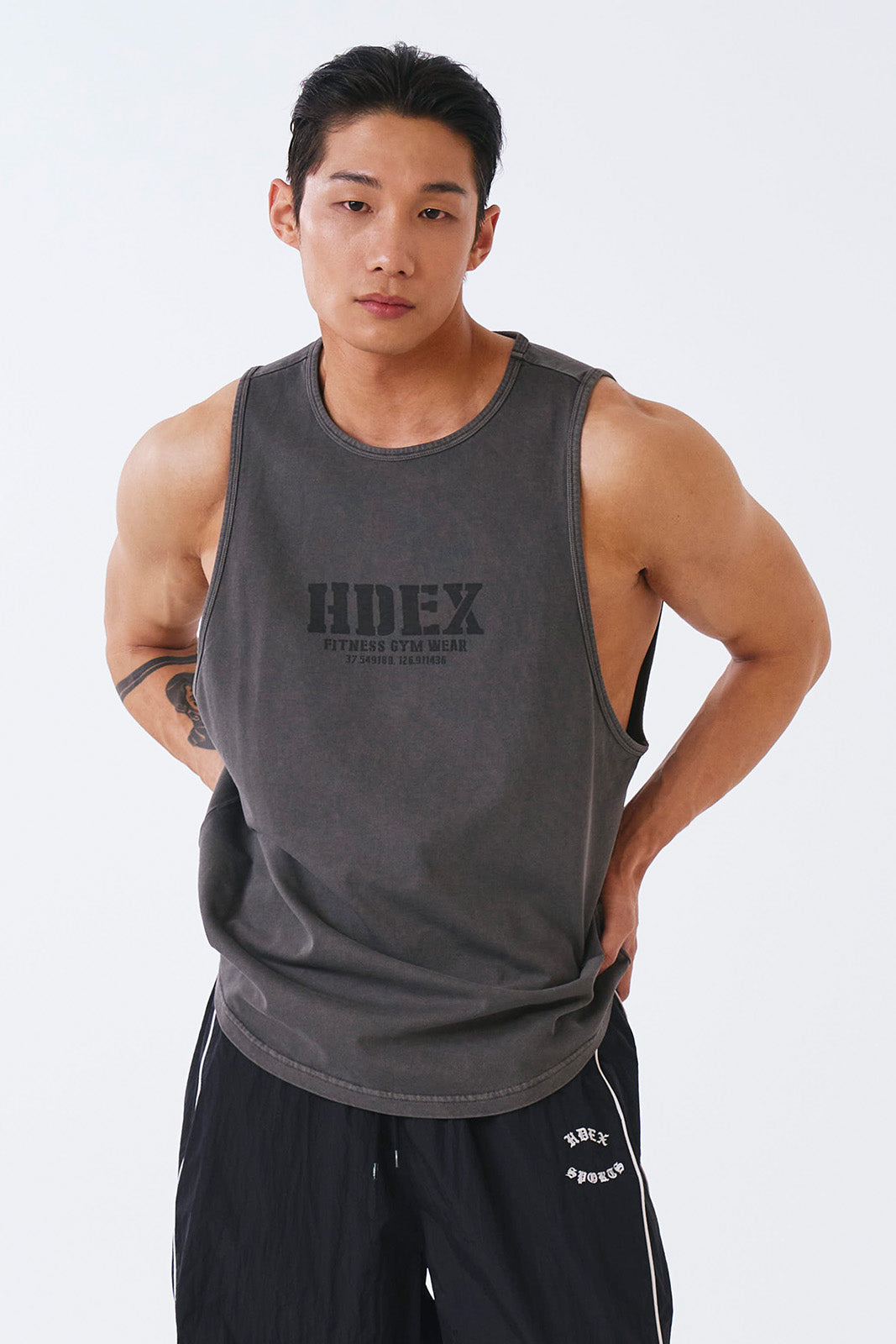 Core Pigment Sleeveless