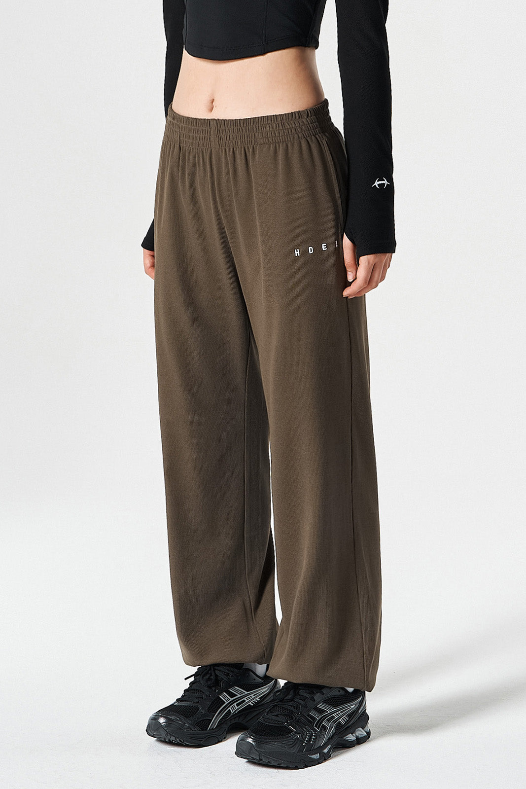 Ribbed Plain Jogger Pants