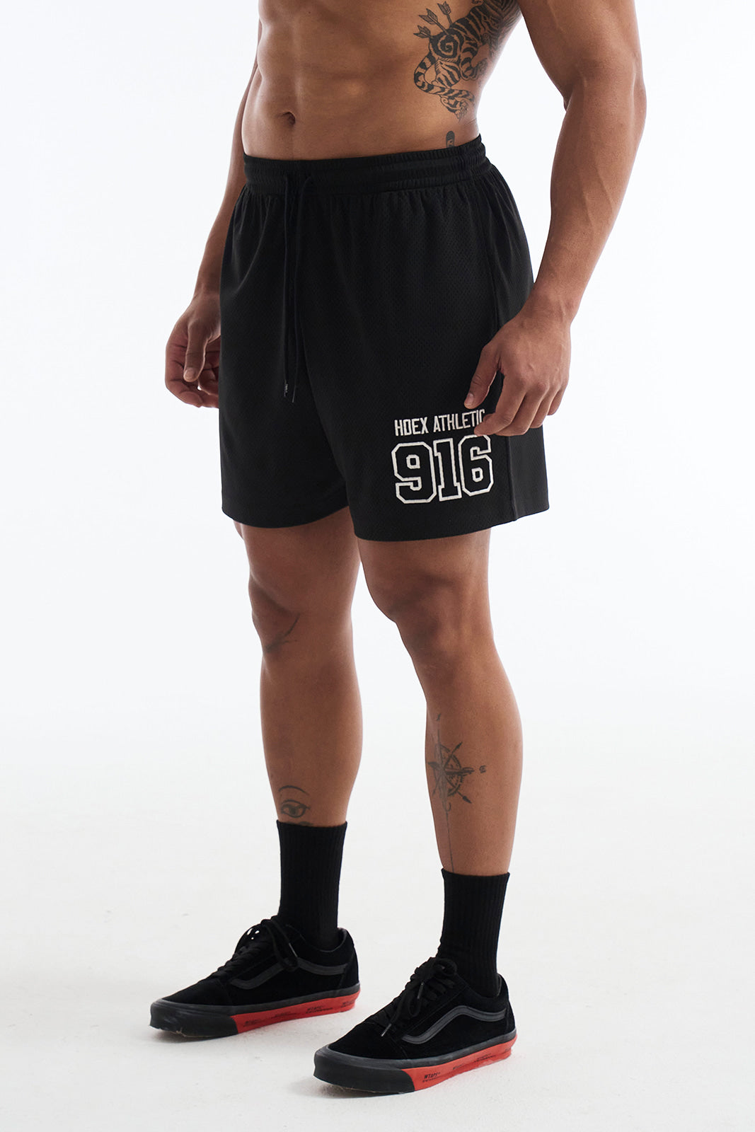 916 Solid Mesh Shorts