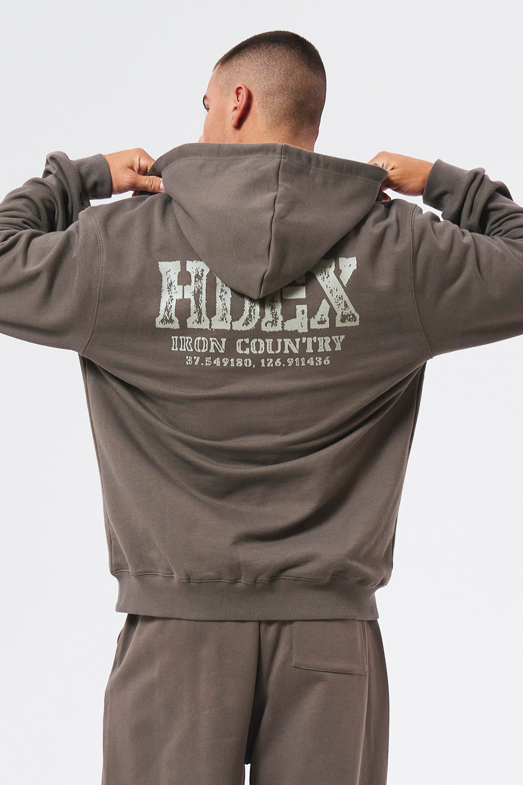 Core Back Logo Hoodie Zip-up