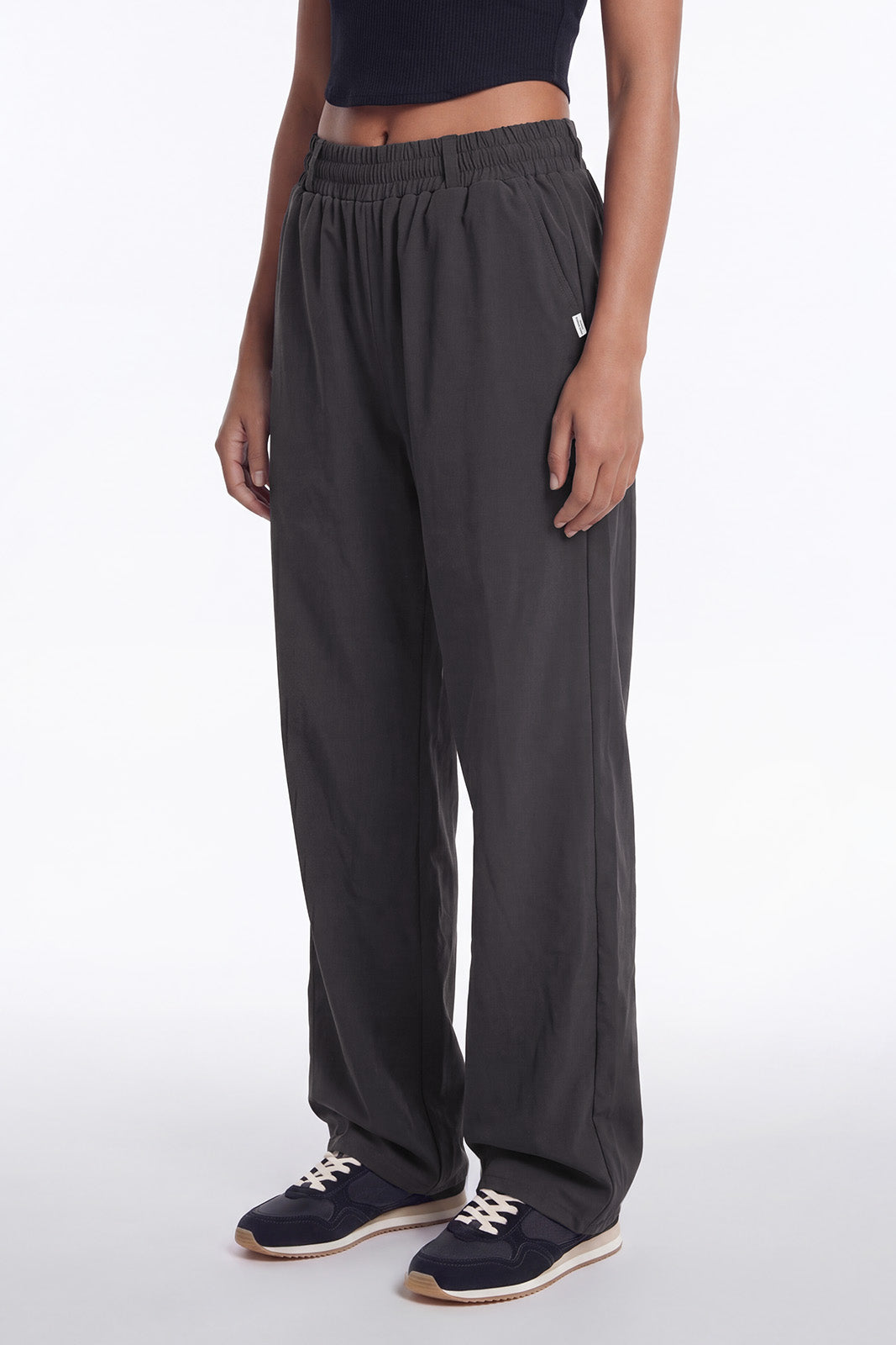 Essential Stretch Nylon Pants W