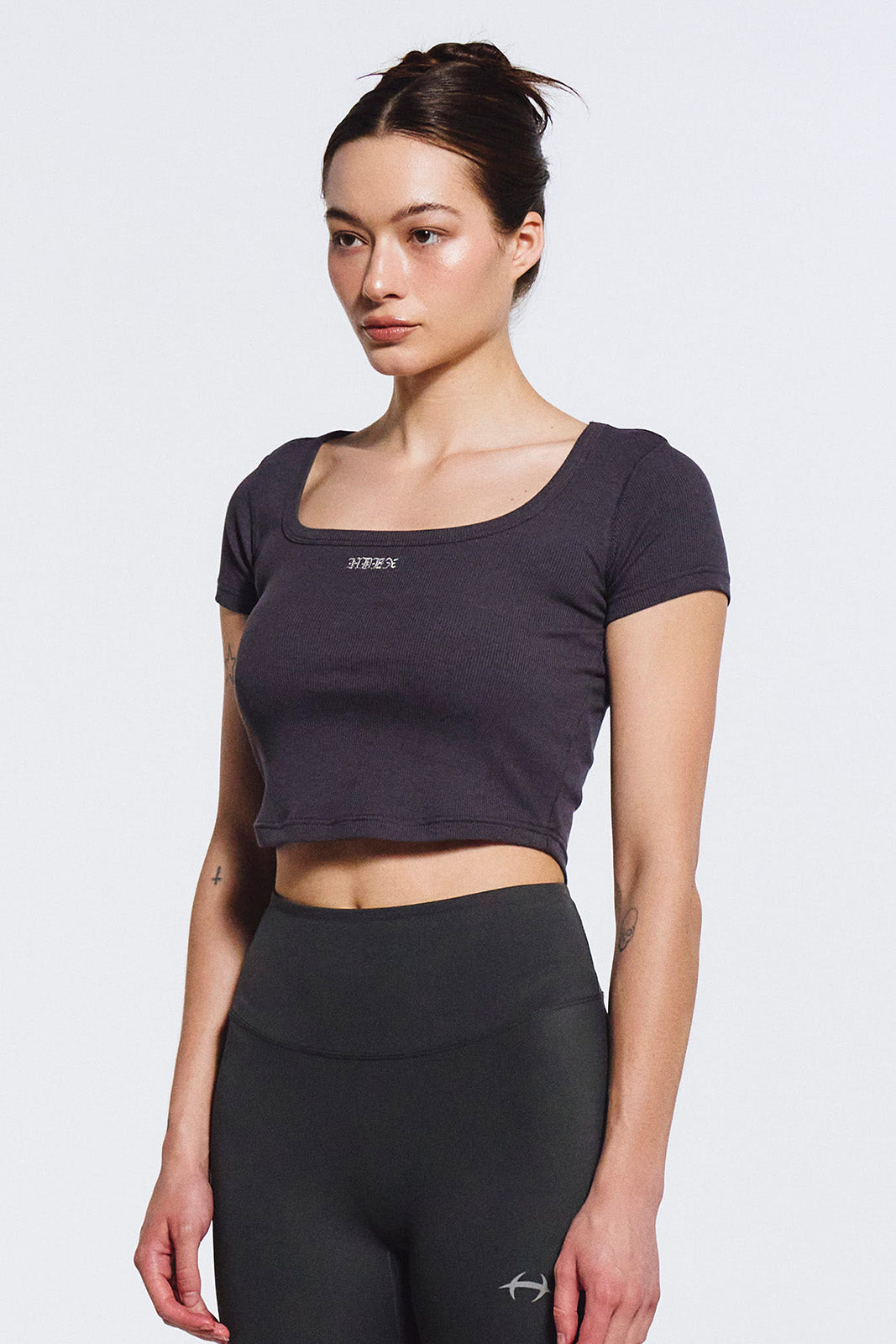 Essential Ribbed Deep Neck Short Sleeve