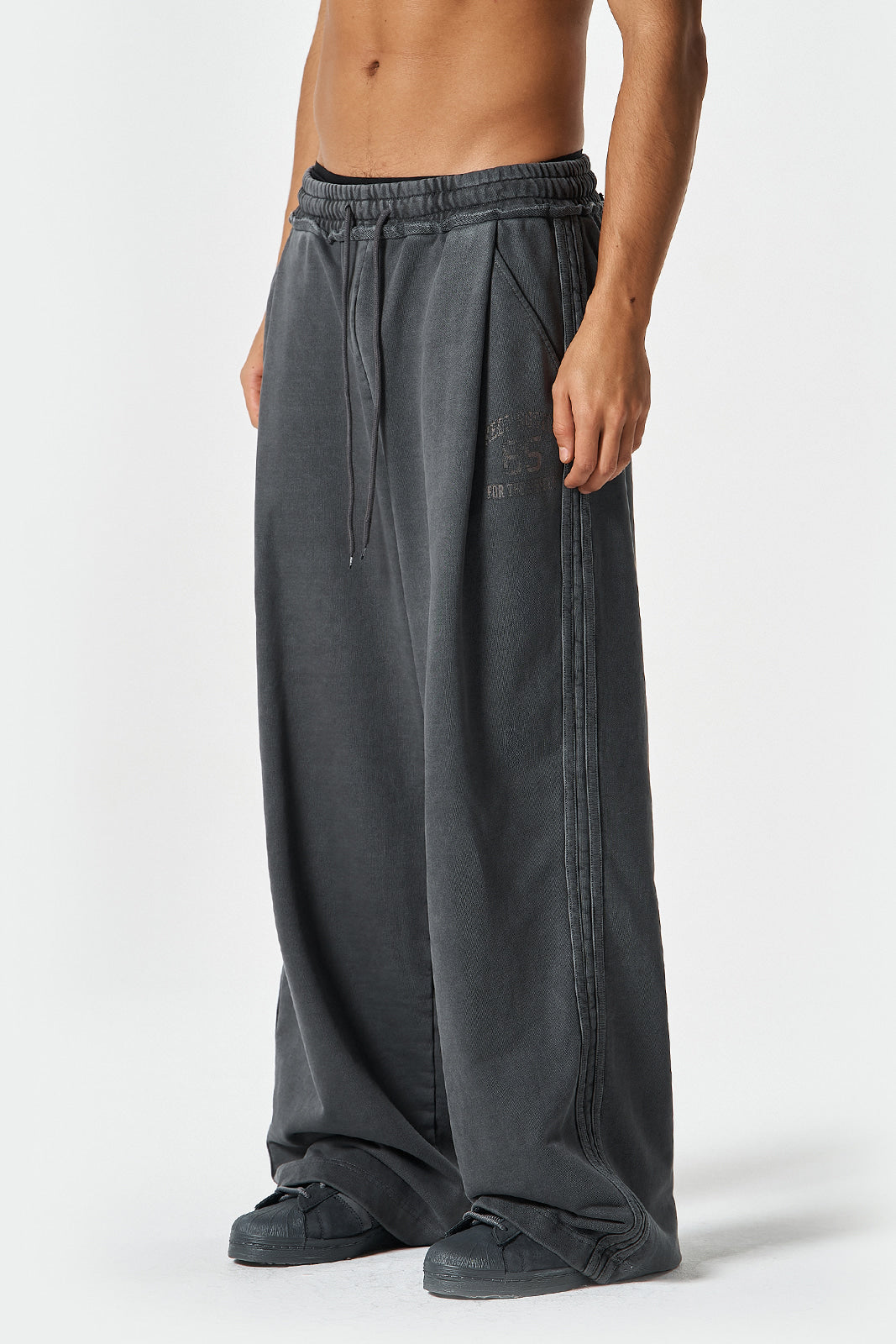 Pigment Wide Sweat pants