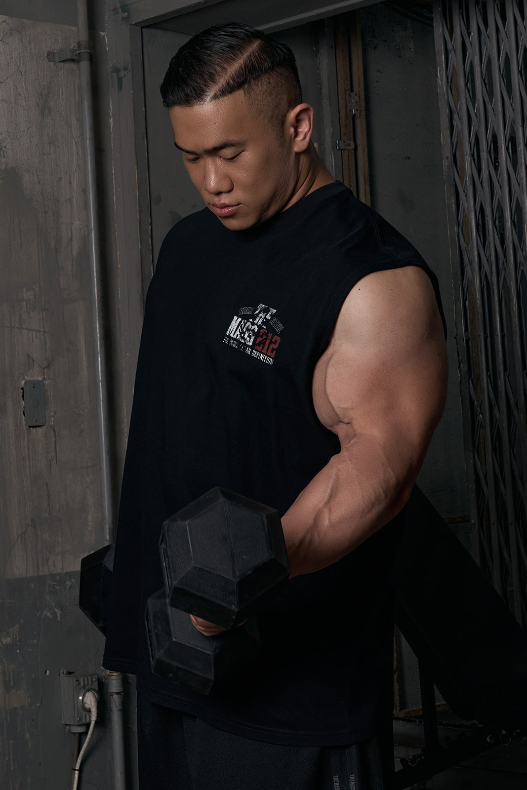 The Mass 212 Giant Fit Print Sleeveless