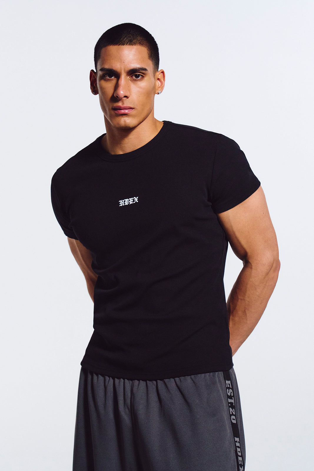 Essential Ribbed Muscle Fit Short Sleeve