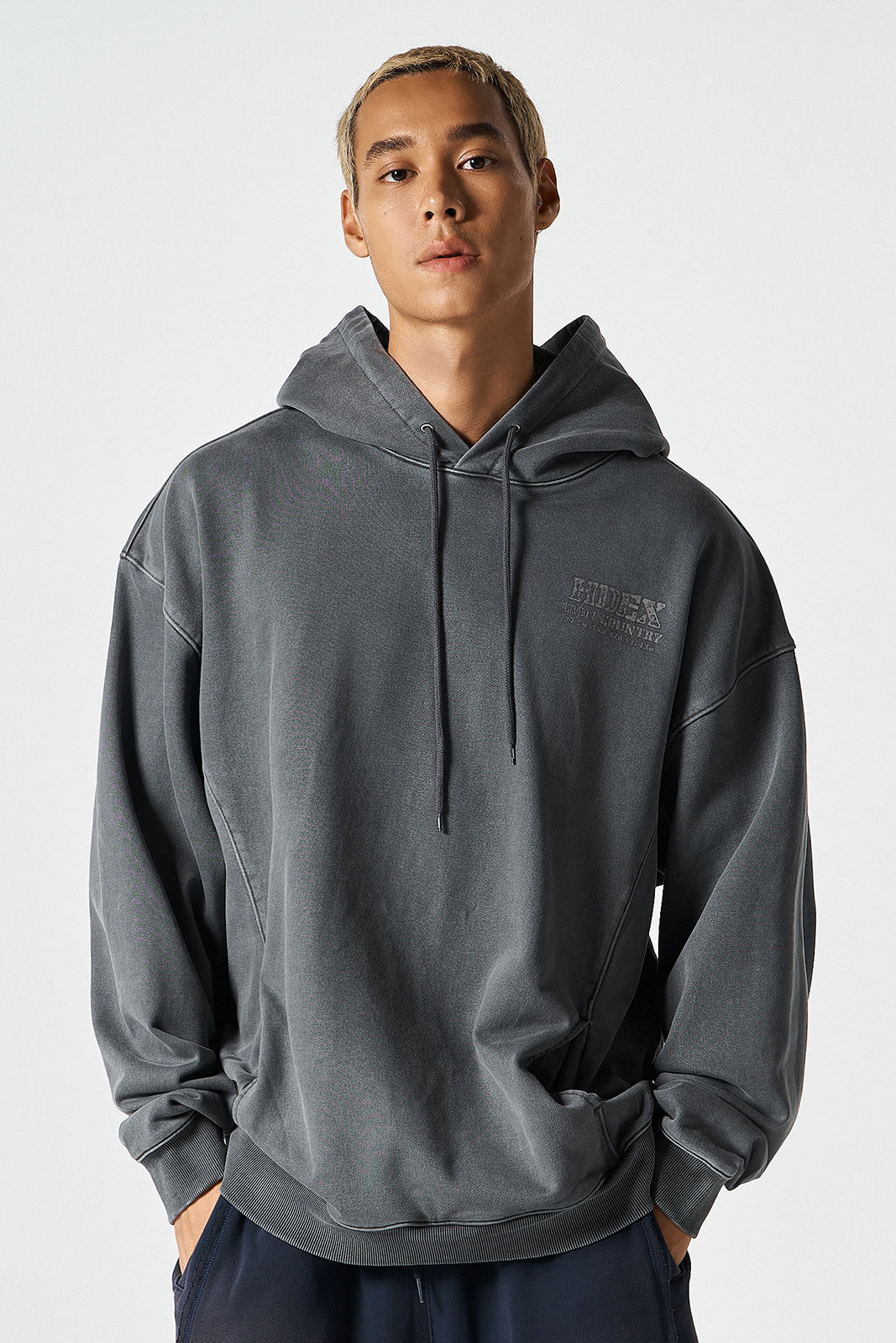 Core Small Logo Pigment Hoodie