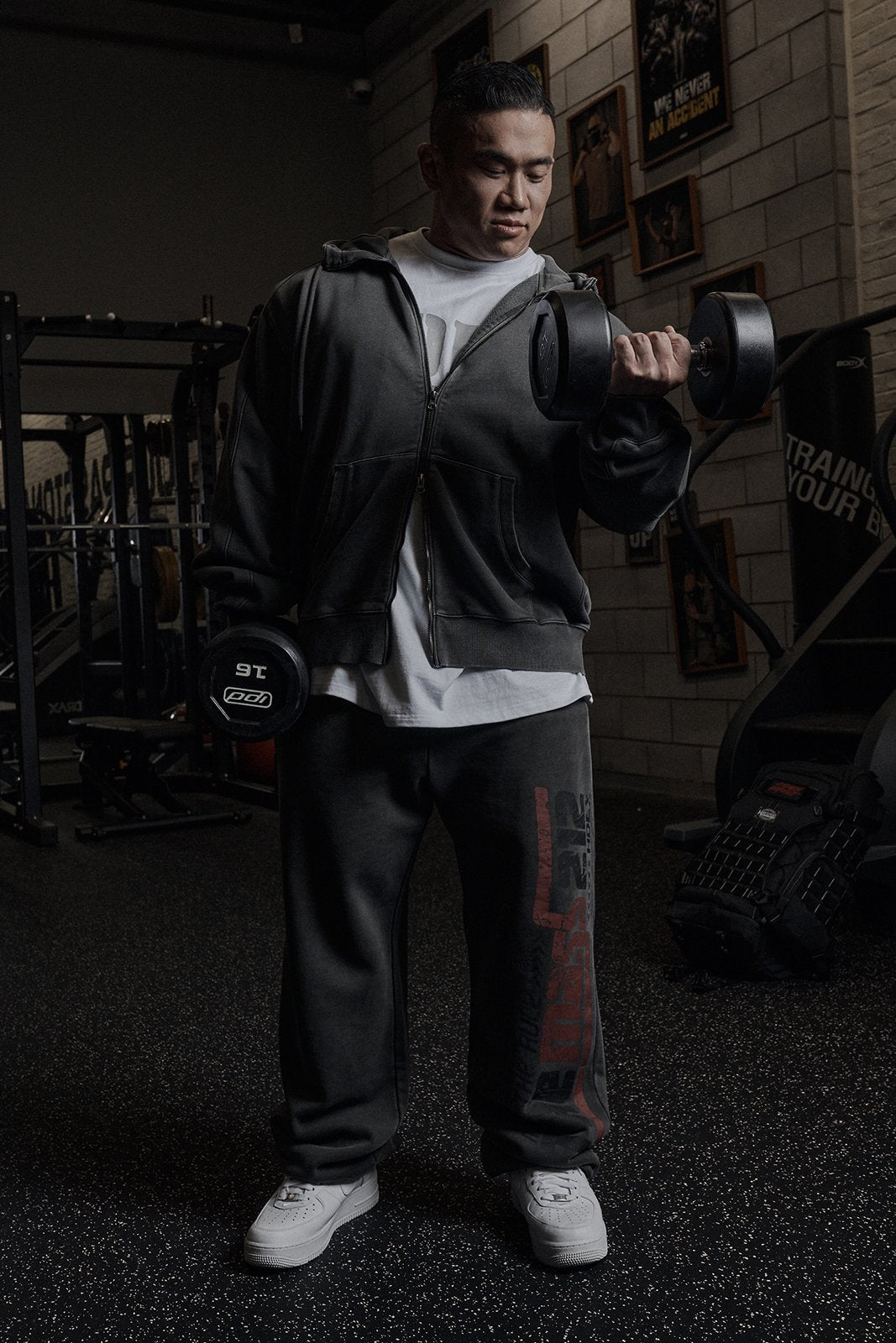 The Mass 212 Pigment Hoodie Zip-up