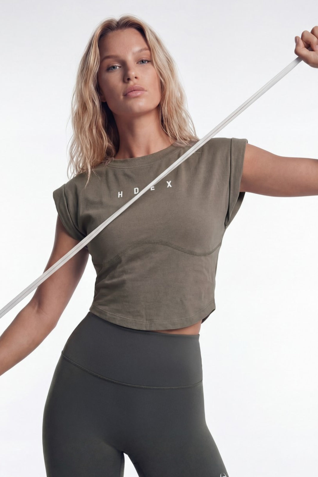 Mild Roll-Up Crop Sleeveless