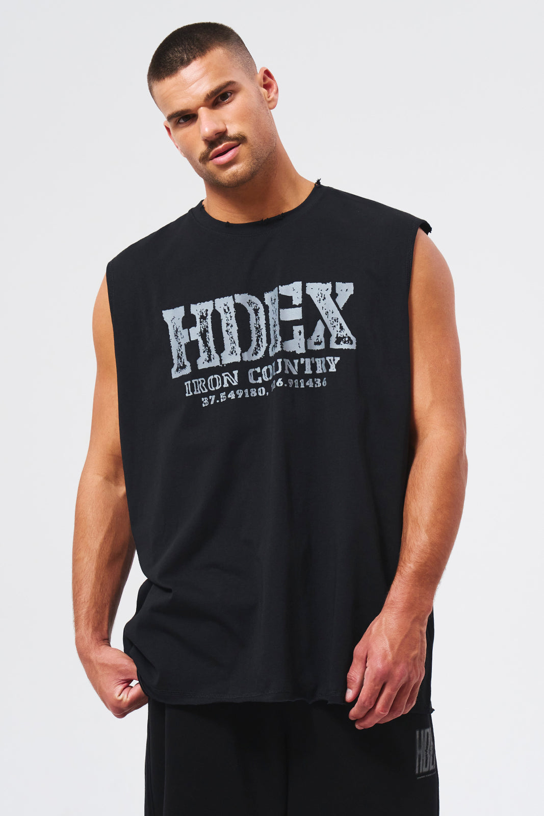 Breaking Damage Sleeveless