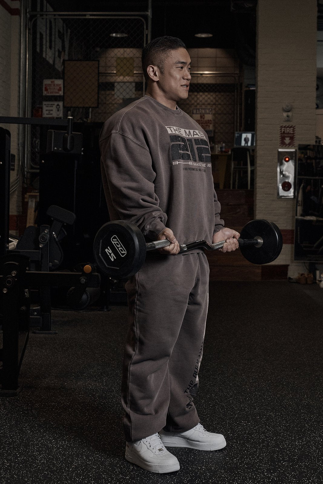 The Mass 212 Pigment Jogger Sweat Pants